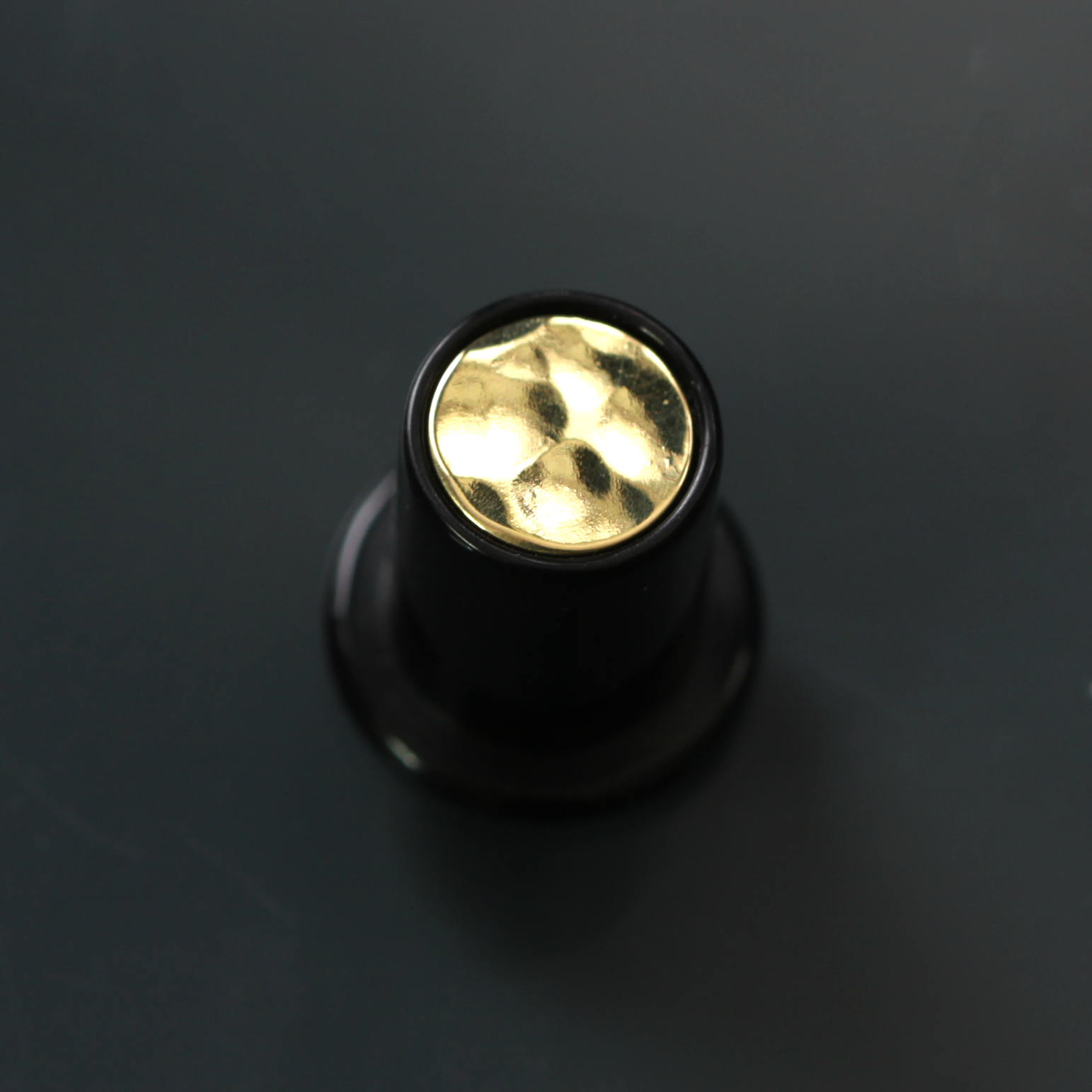 Delrin Philtrum Plug - Hammered Inlay